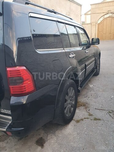 Mitsubishi Pajero 2007, 385,000 km - 3.2 l - Bakı