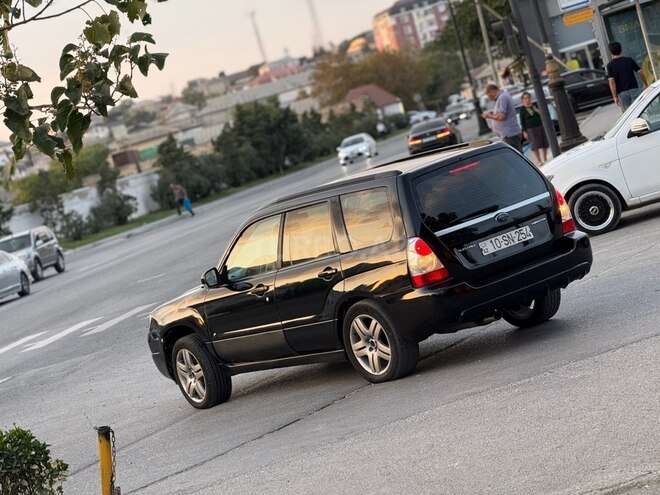 Subaru Forester 2006, 231,000 km - 2.0 l - Bakı