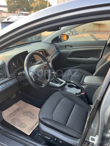 Hyundai Elantra 2016, 148,353 km - 2.0 l - Şamaxı