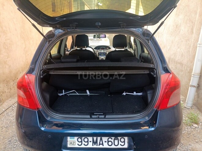 Toyota Vitz 2008, 210,000 km - 1.3 l - Bakı