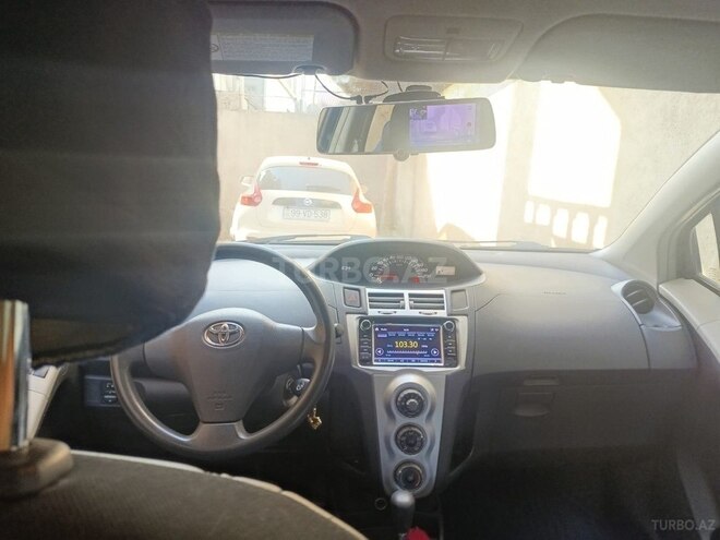 Toyota Vitz 2008, 210,000 km - 1.3 l - Bakı