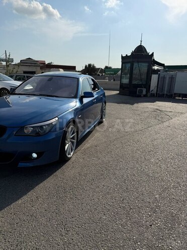 BMW 530 2004, 437,000 km - 3.0 l - Bakı