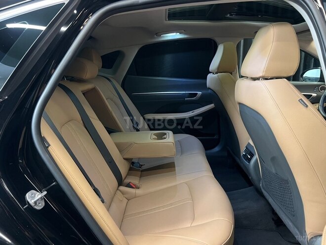Hyundai Sonata 2025, 18,000 km - 2.0 l - Bakı
