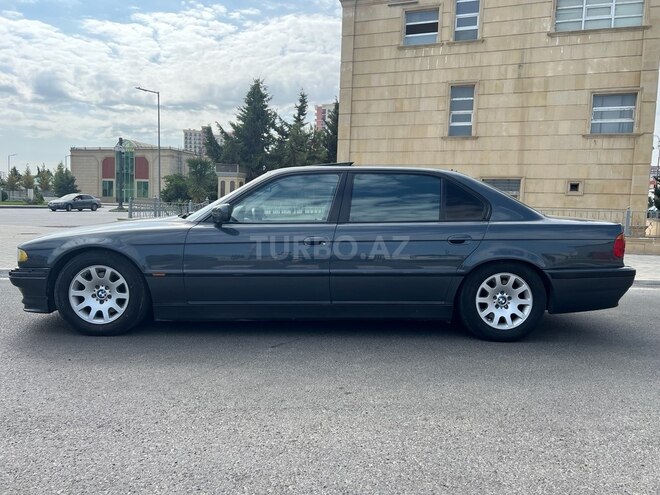 BMW 740 1999, 409,000 km - 4.4 l - Bakı