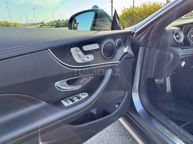 Mercedes E 220 d 2018, 106,000 km - 2.0 l - Bakı