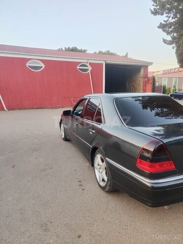 Mercedes C 250 1995, 524,231 km - 2.5 л - Masallı