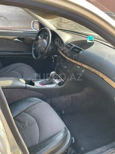 Mercedes E 270 2002, 310,000 km - 2.7 l - Hacıqabul
