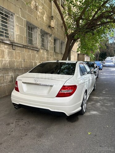Mercedes C 250 2012, 175,500 km - 1.8 l - Bakı