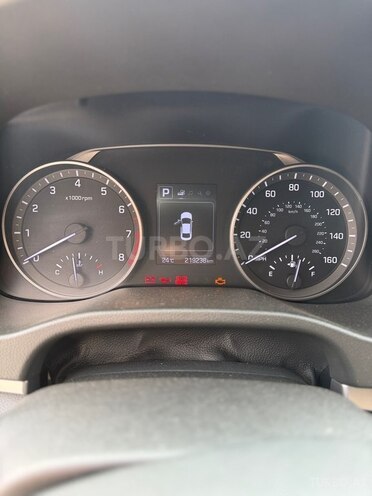 Hyundai Elantra 2018, 219,000 km - 2.0 l - Şəki