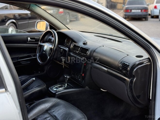 Volkswagen Passat 2003, 231,000 km - 1.8 l - Bakı