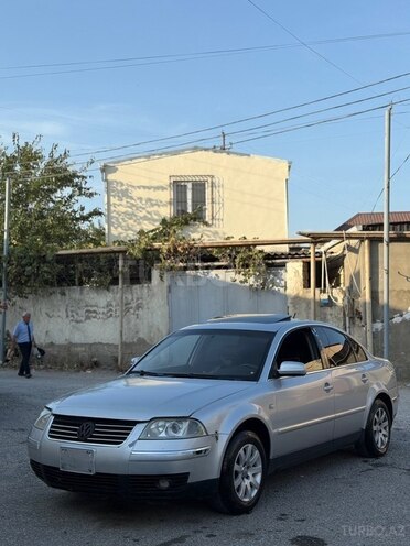 Volkswagen Passat 2003, 231,000 km - 1.8 l - Bakı