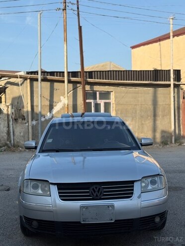 Volkswagen Passat 2003, 231,000 km - 1.8 l - Bakı