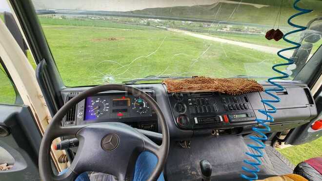 Mercedes Atego 2528 2001, 955,000 km - 6.4 l - İsmayıllı