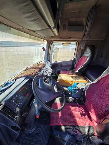 Mercedes Atego 2528 2001, 955,000 km - 6.4 l - İsmayıllı