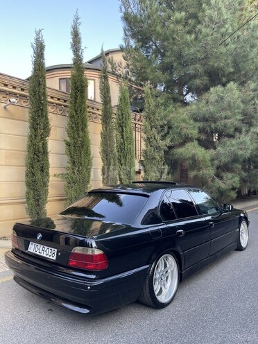 BMW 740 1999, 290,000 km - 4.4 l - Bakı