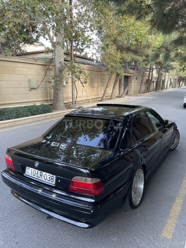 BMW 740 1999, 290,000 km - 4.4 l - Bakı