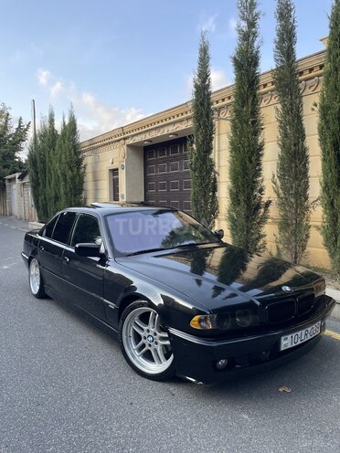 BMW 740 1999, 290,000 km - 4.4 l - Bakı