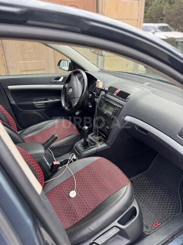 Skoda Octavia 2005, 180,000 km - 1.6 л - Bakı