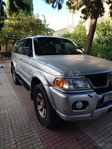 Mitsubishi Nativa 2006, 370,000 km - 3.0 л - Bakı