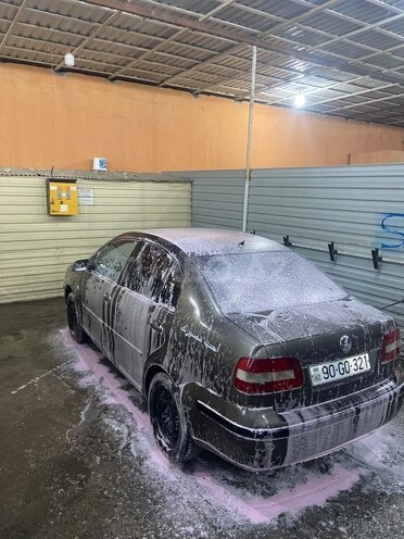 Volkswagen Polo 2006, 237,000 km - 1.4 l - Bakı