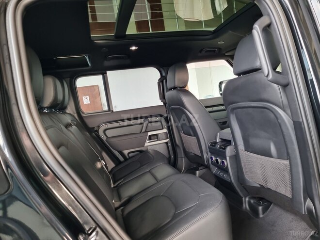 Land Rover Defender 2022, 68,000 km - 2.0 l - Bakı