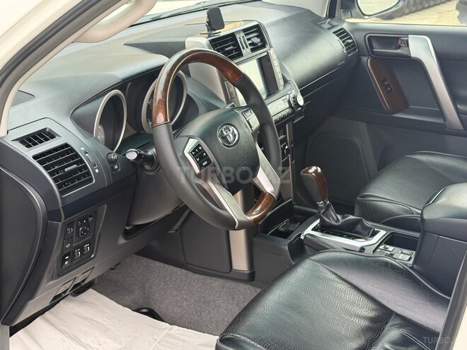 Toyota Land Cruiser Prado 2013, 168,000 km - 2.7 l - Bakı