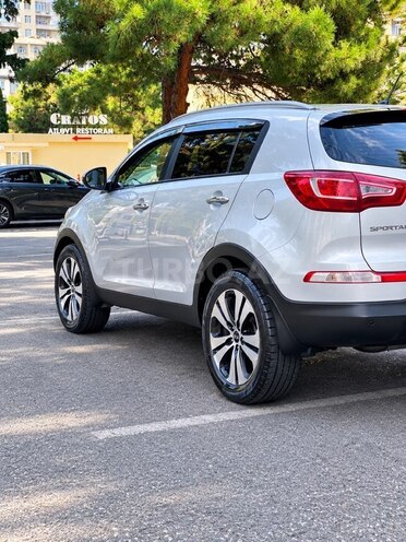 Kia Sportage 2011, 196,000 km - 2.0 l - Bakı
