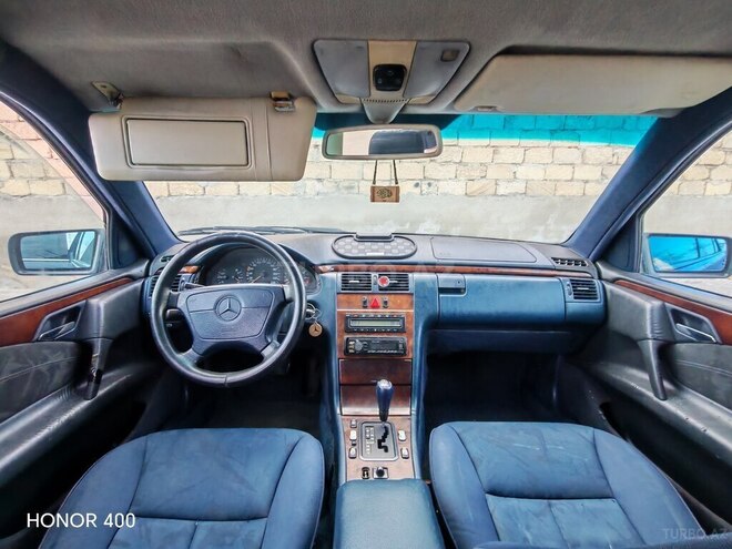 Mercedes E 230 1997, 350,000 km - 2.3 l - Sumqayıt