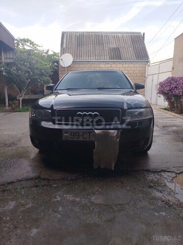 Audi A4 2004, 341,000 km - 1.8 l - Şamaxı
