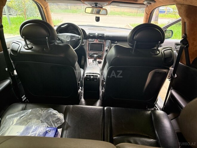 Mercedes C 200 2001, 353,850 km - 2.0 л - Sabirabad