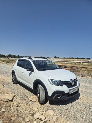 Renault Sandero 2020, 27,000 km - 1.6 л - Bakı