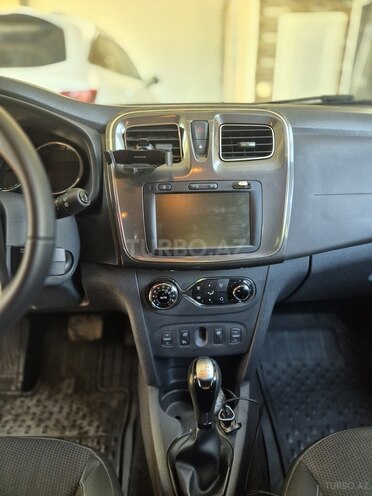 Renault Sandero 2020, 27,000 km - 1.6 л - Bakı