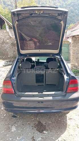 Opel Vectra 1996, 445,000 km - 2.0 л - Qax