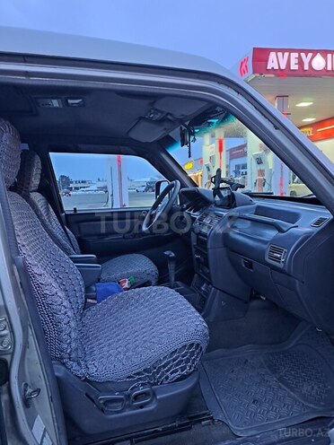 Mitsubishi Pajero 1993, 300,000 km - 2.5 l - Qazax