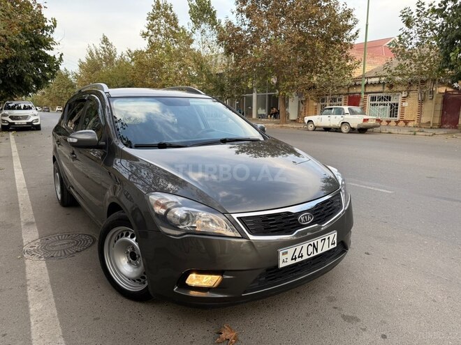 Kia  2010, 350,000 km - 1.6 l - Bakı