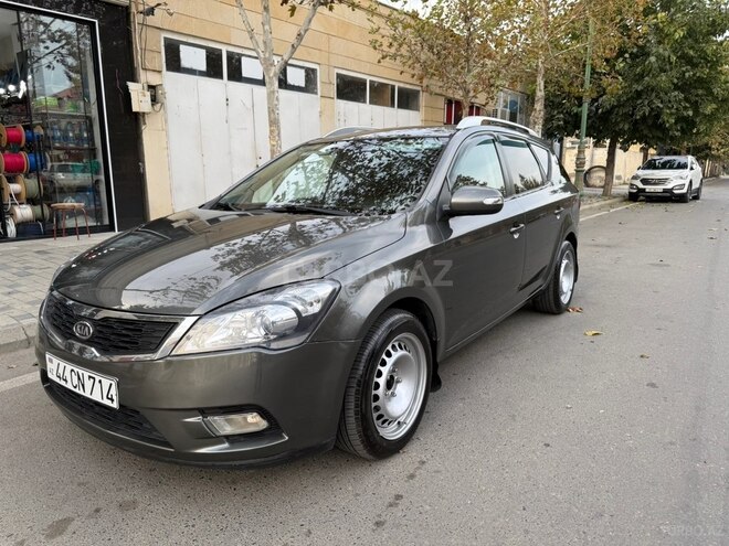 Kia  2010, 350,000 km - 1.6 l - Bakı