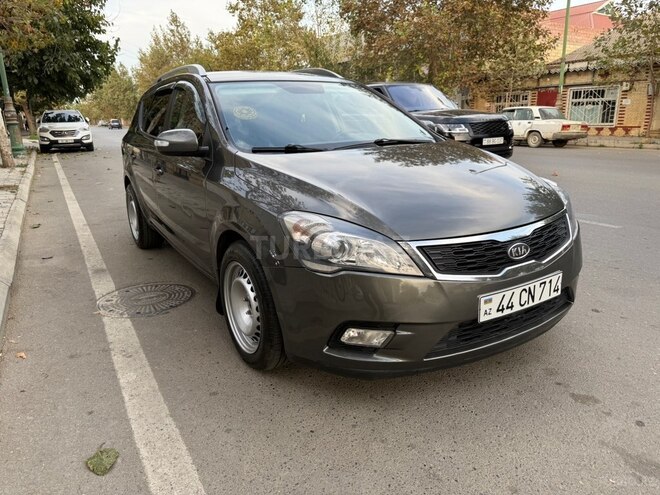 Kia  2010, 350,000 km - 1.6 l - Bakı
