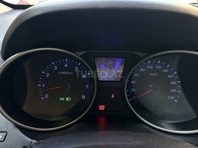Hyundai ix35 2010, 246,302 km - 2.0 l - Xırdalan