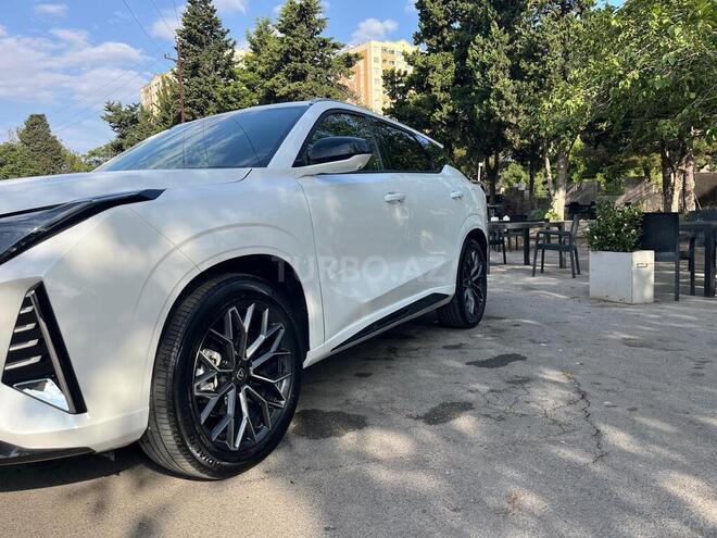 Changan  2025, 23,000 km - 1.5 l - Bakı
