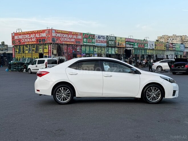 Toyota Corolla 2014, 228,000 km - 2.0 l - Bakı