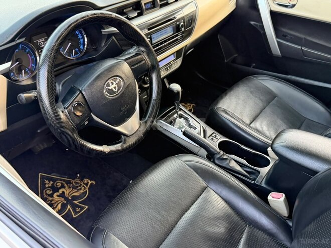 Toyota Corolla 2014, 228,000 km - 2.0 l - Bakı