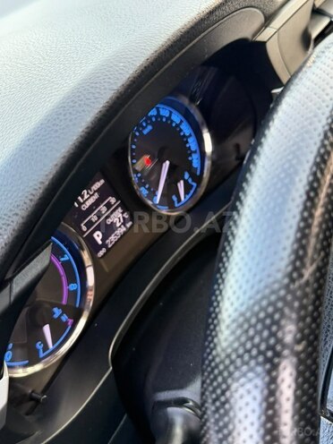 Toyota Corolla 2014, 228,000 km - 2.0 l - Bakı