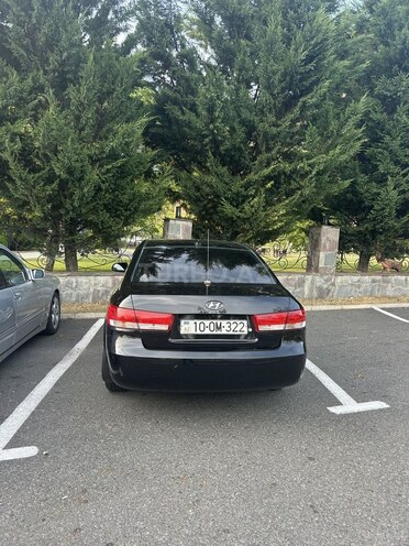Hyundai Sonata 2005, 252,340 km - 2.0 l - Qax
