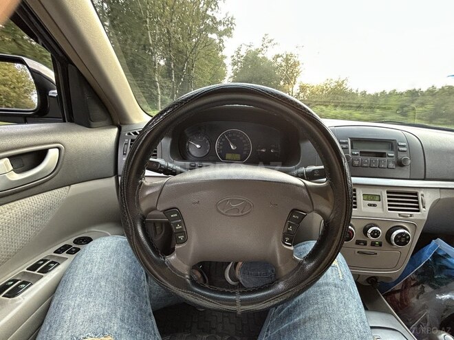 Hyundai Sonata 2005, 252,340 km - 2.0 l - Qax