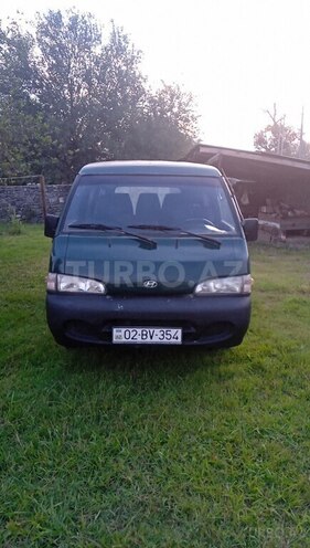 Hyundai H-1 1999, 462,578 km - 2.5 л - Qax