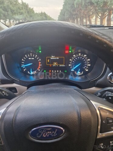 Ford Fusion (North America) 2016, 290,000 km - 2.0 л - Gəncə