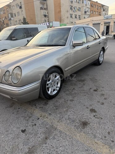 Mercedes E 320 4MATIC 1998, 375,000 km - 3.2 l - Bakı