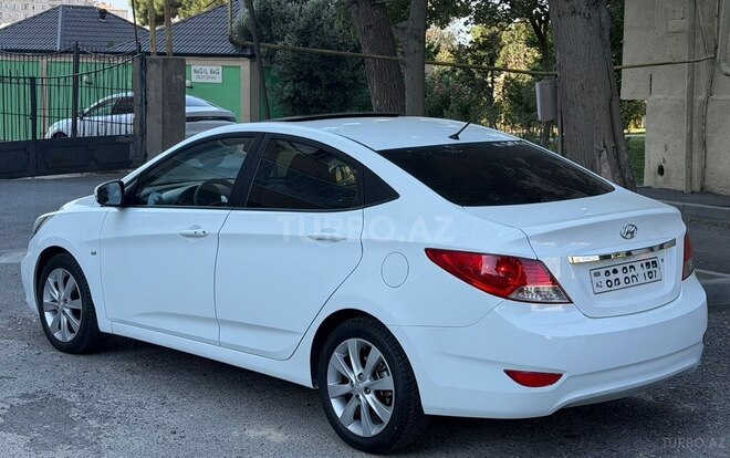 Hyundai Accent 2011, 221,000 km - 1.6 l - Bakı