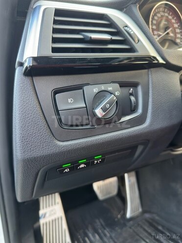 BMW  2017, 174,000 km - 2.0 л - Bakı