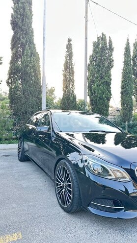 Mercedes E 220 2014, 211,000 km - 2.1 l - Bakı